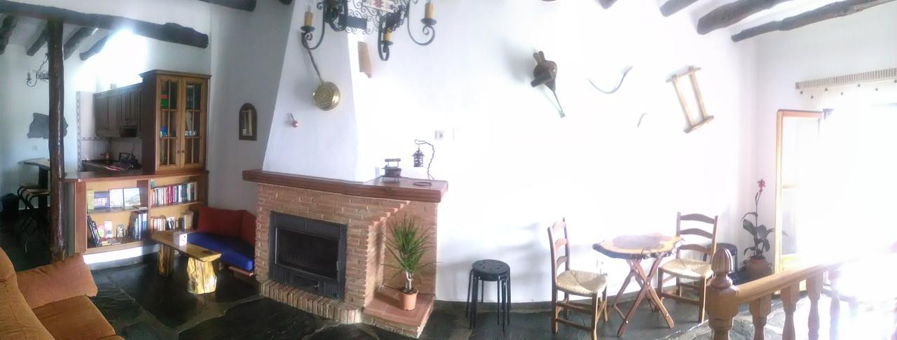 Refugio Alpujarra Alta Bed & Breakfast Trevélez Exterior foto