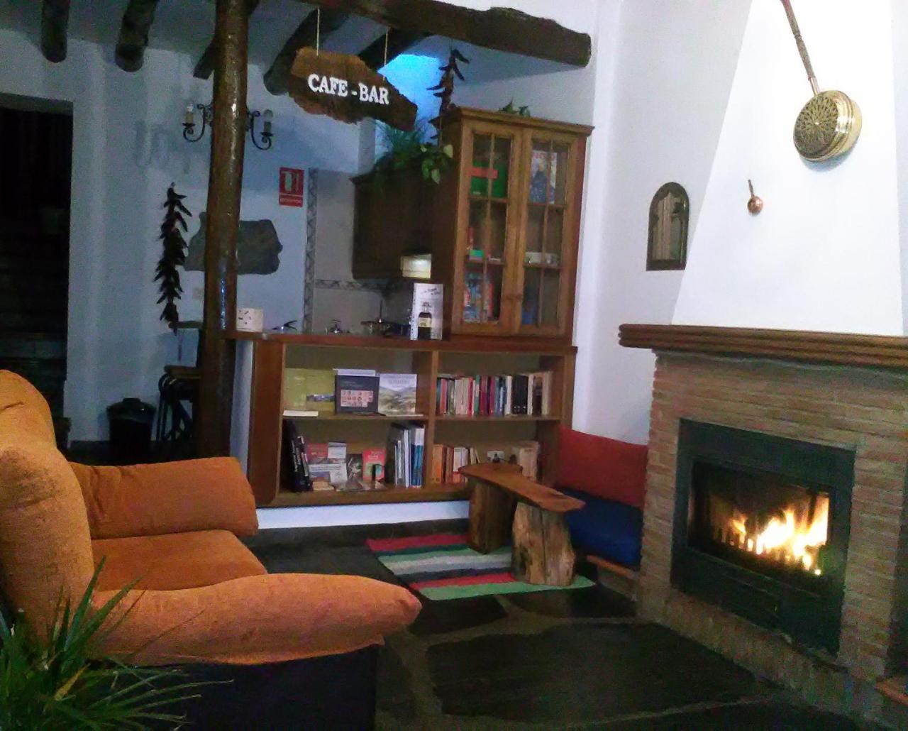 Refugio Alpujarra Alta Bed & Breakfast Trevélez Exterior foto